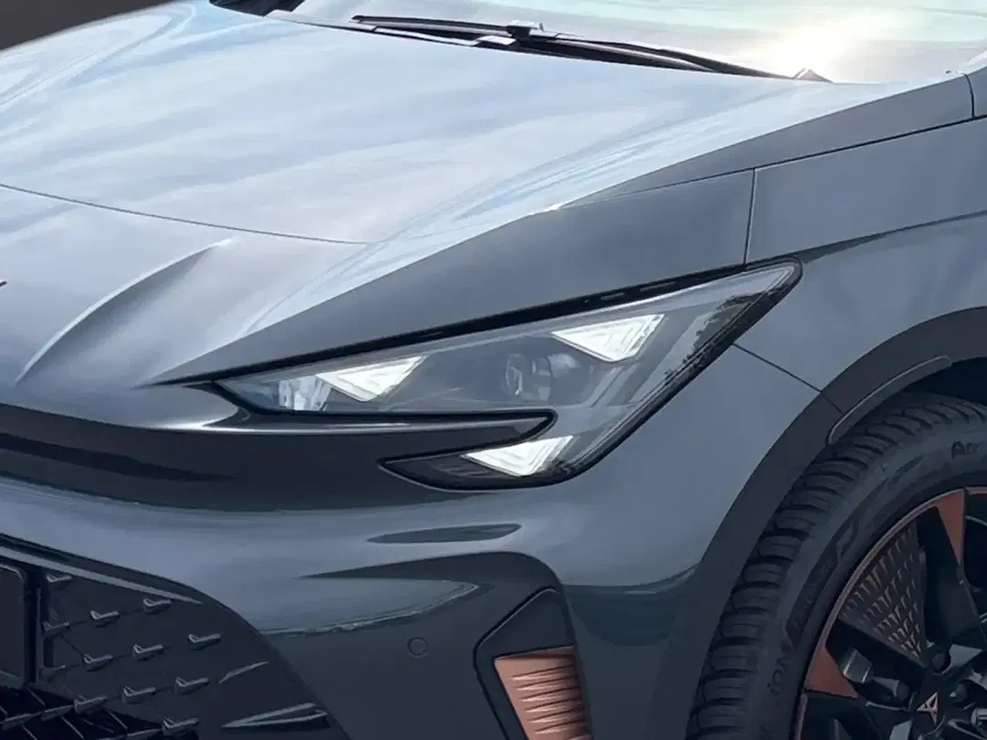 CUPRA Born - Thumbnail 7