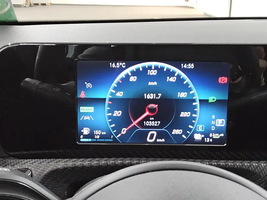 Mercedes-Benz CLA 250 - Thumbnail 5