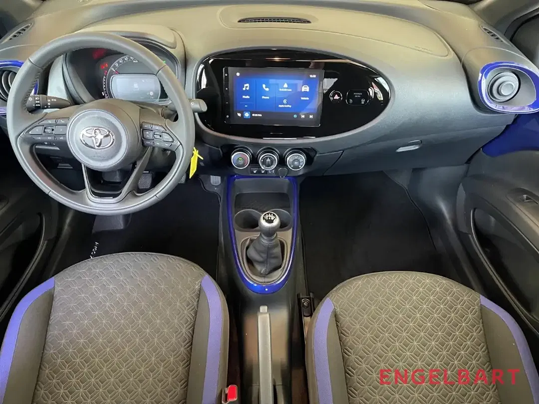 Toyota Aygo X - Thumbnail 8