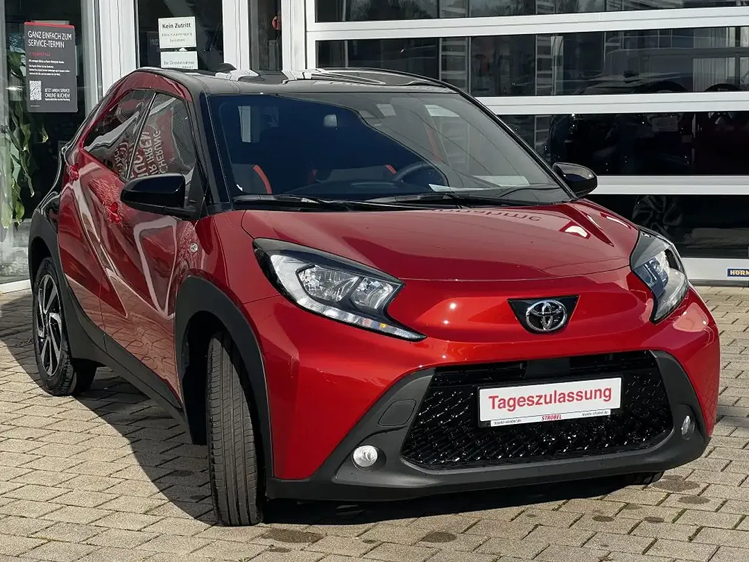 Toyota Aygo X - Thumbnail 2