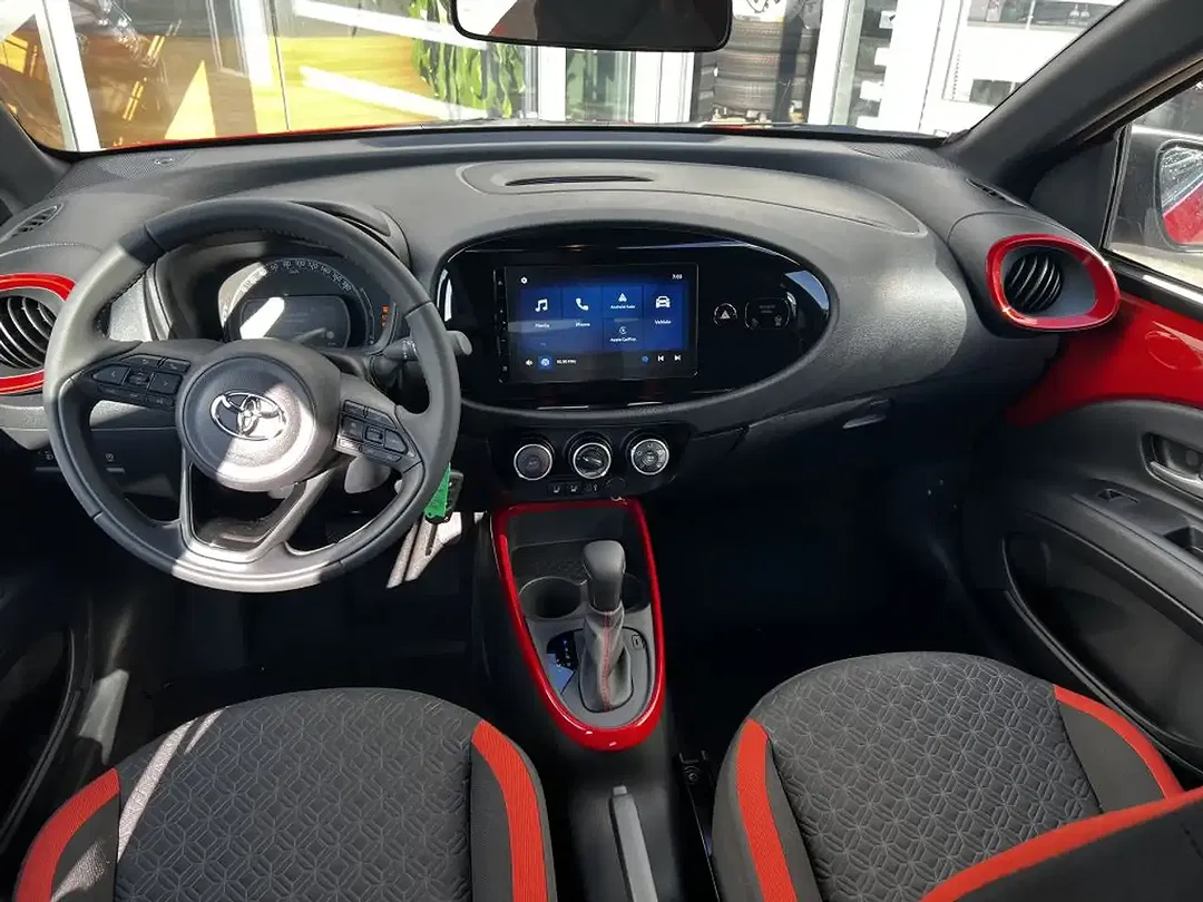 Toyota Aygo X - Thumbnail 8