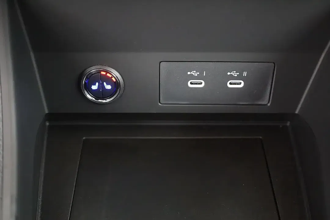 Renault Captur - Thumbnail 12