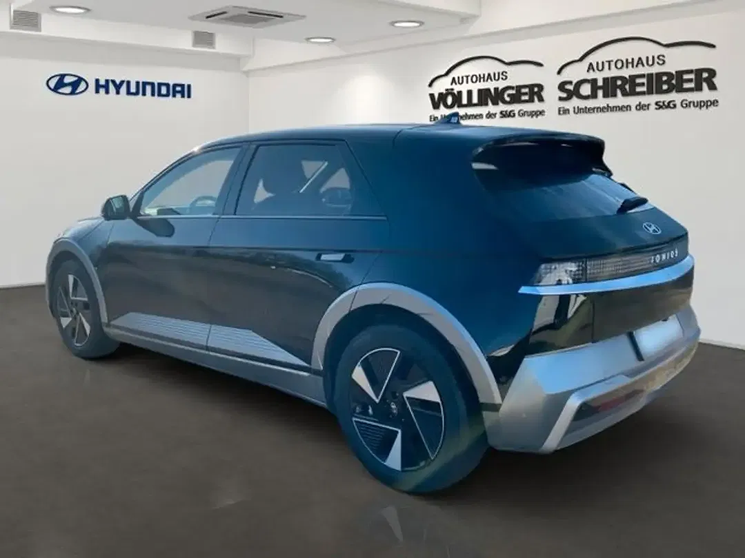 Hyundai IONIQ 5 - Thumbnail 4