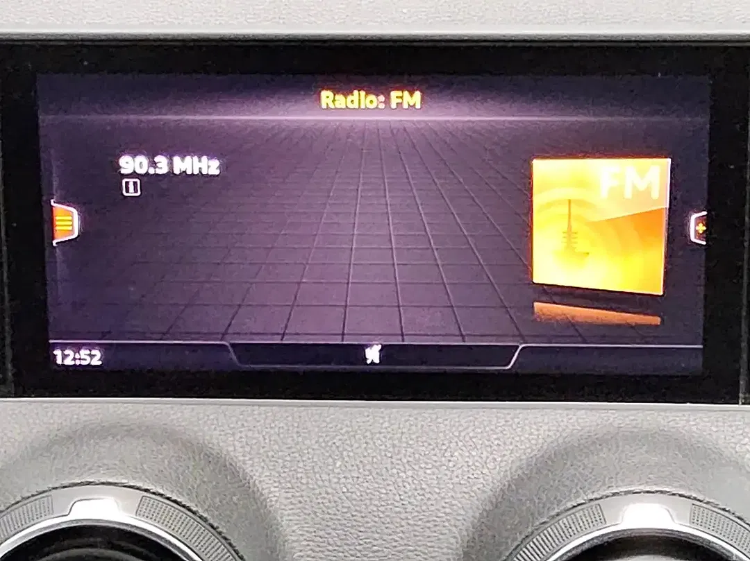 Audi Q2 - Thumbnail 7