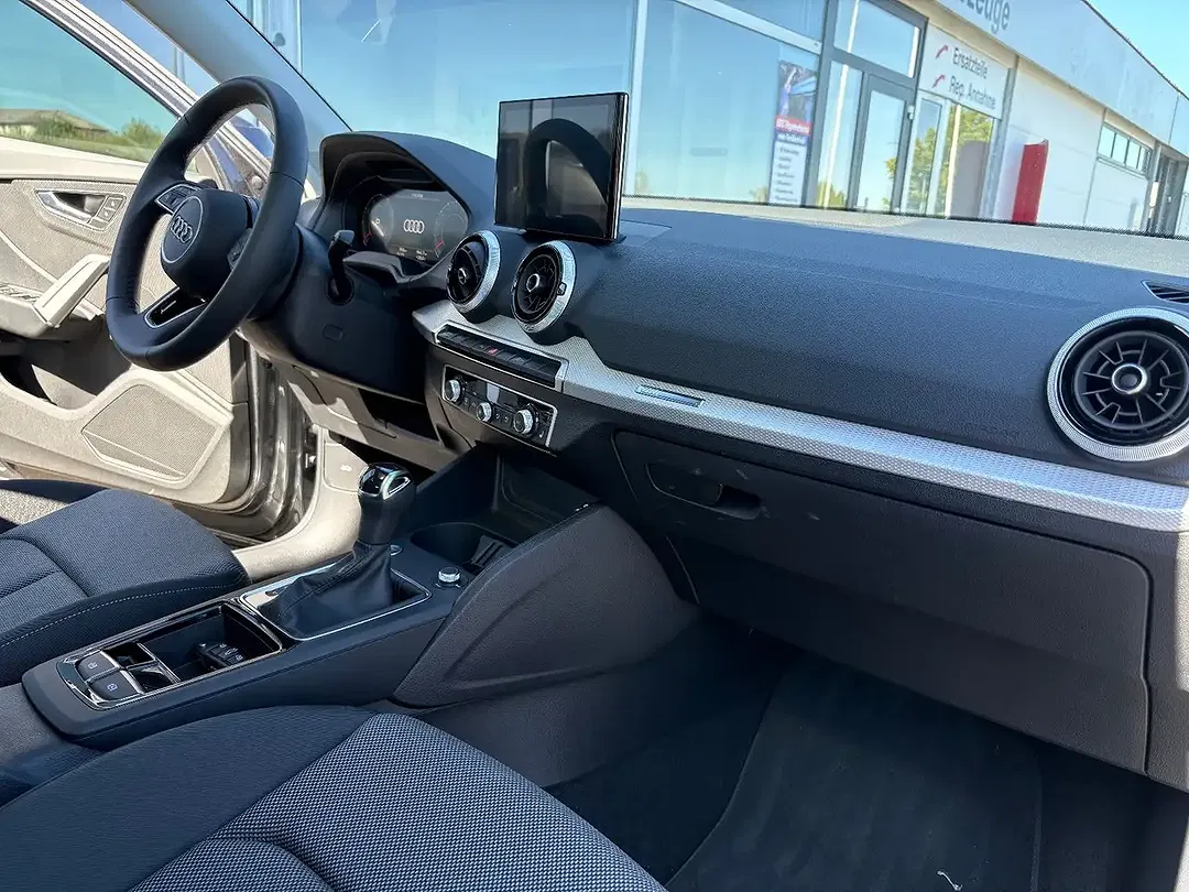 Audi Q2 - Thumbnail 36