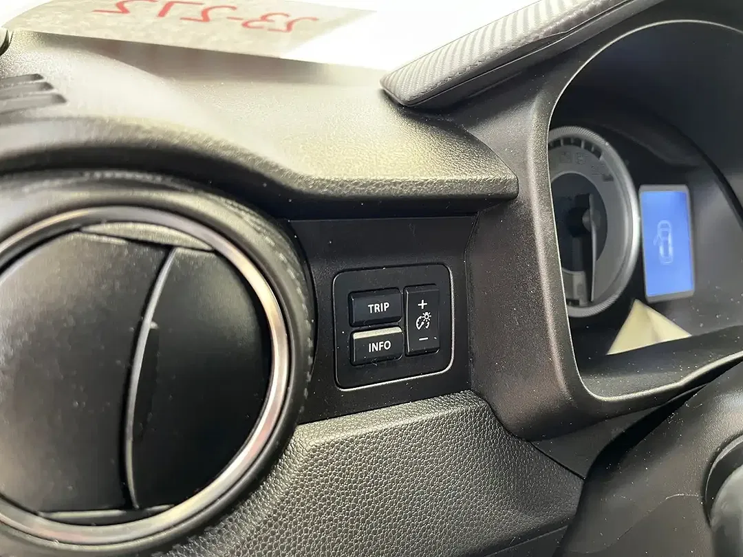 Suzuki Ignis - Thumbnail 18