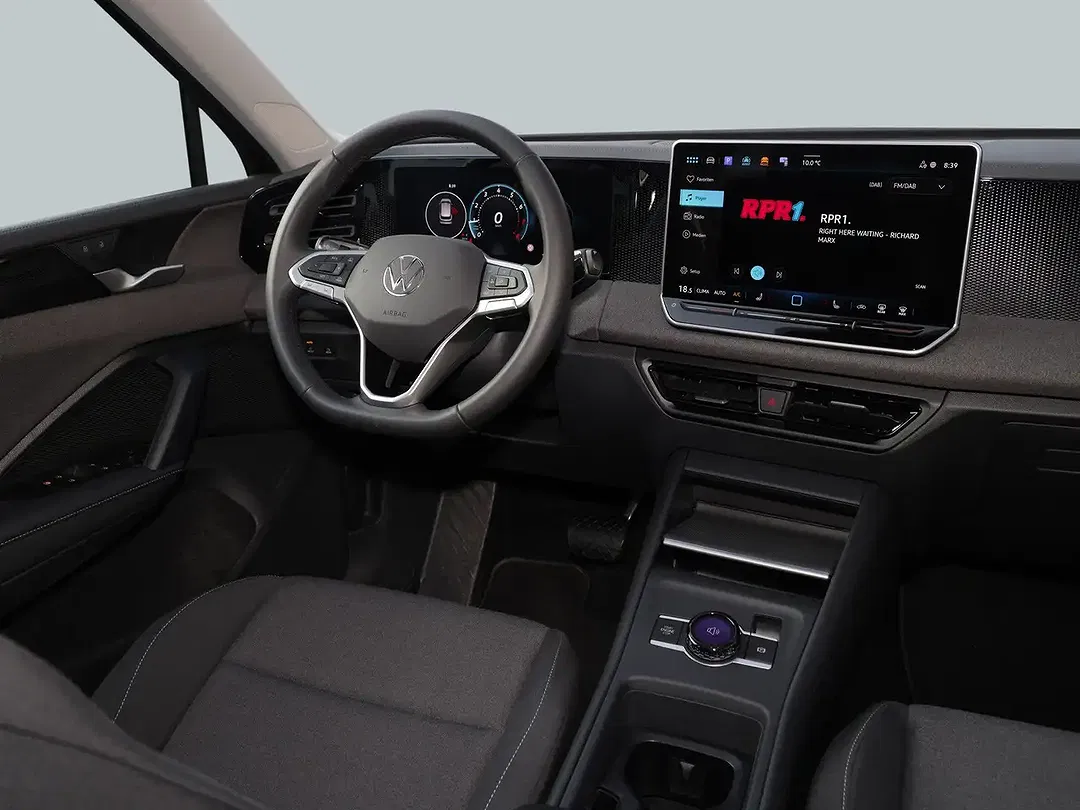 Volkswagen Tiguan - Thumbnail 13