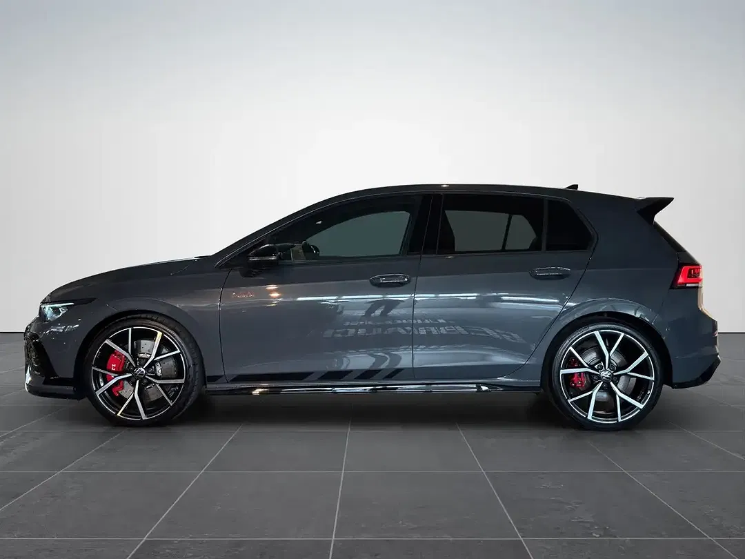 Volkswagen Golf - Thumbnail 3