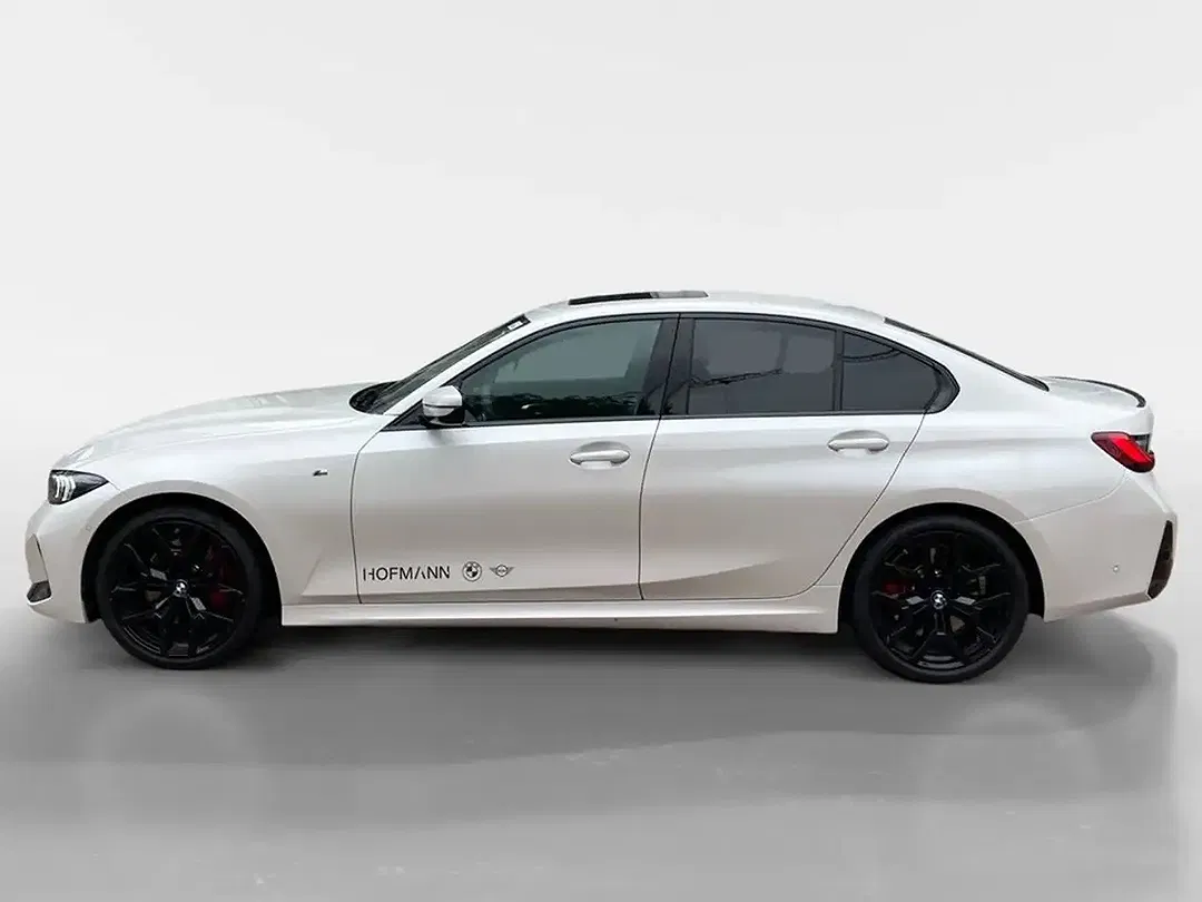 BMW 330 - Thumbnail 4