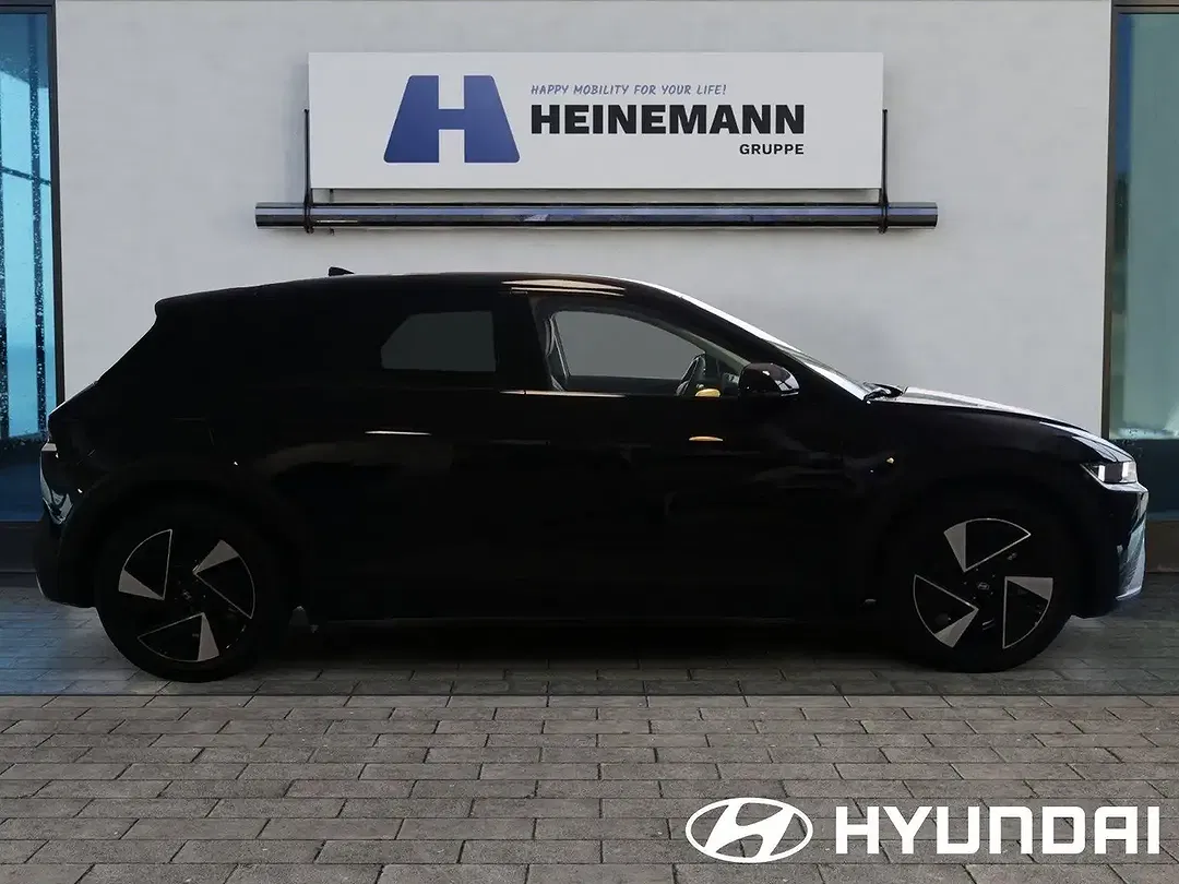Hyundai IONIQ 5 - Thumbnail 6