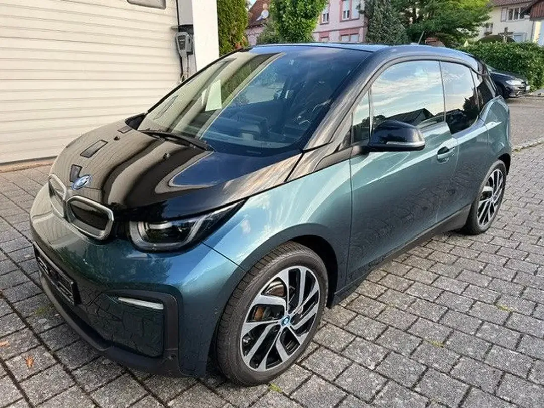 BMW i3 - Thumbnail 4