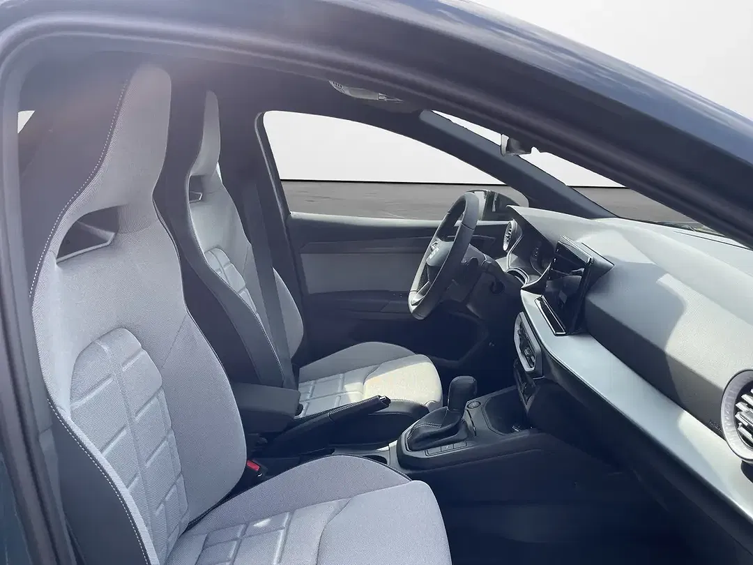 SEAT Ibiza - Thumbnail 12