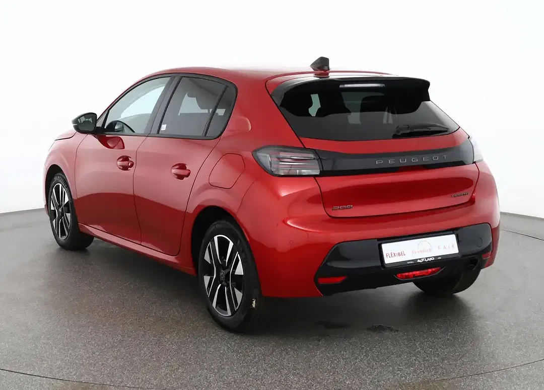Peugeot 208 - Thumbnail 2