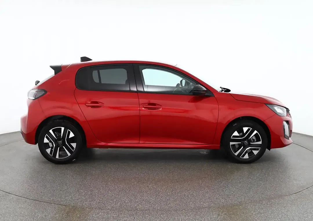 Peugeot 208 - Thumbnail 5