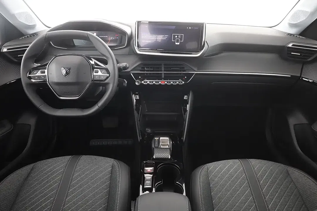 Peugeot 208 - Thumbnail 8