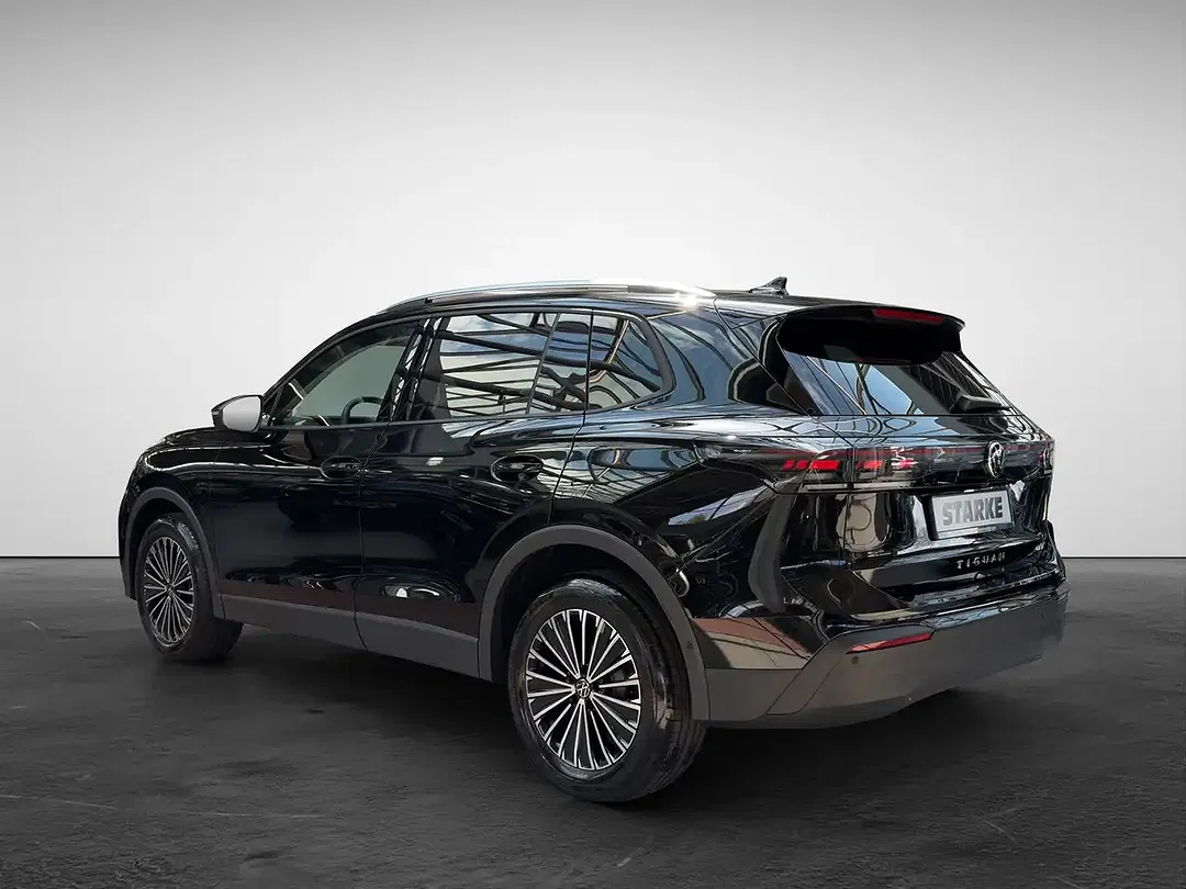 Volkswagen Tiguan - Thumbnail 4