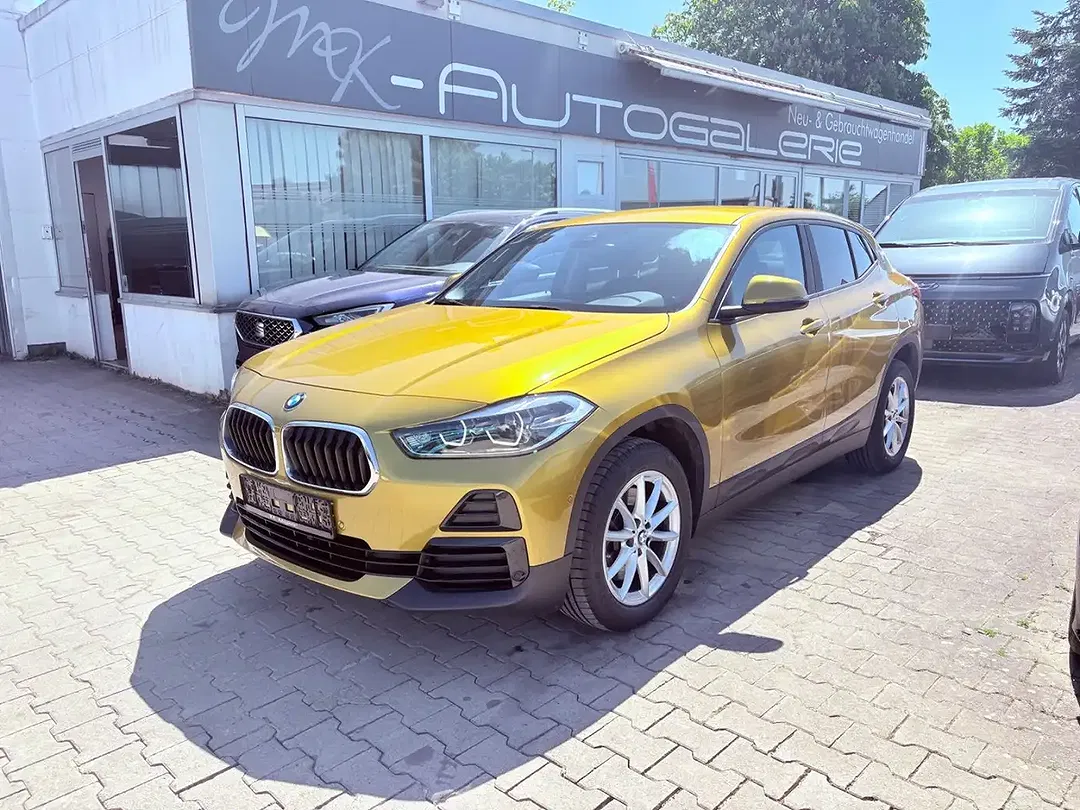 BMW X2 - Thumbnail 1