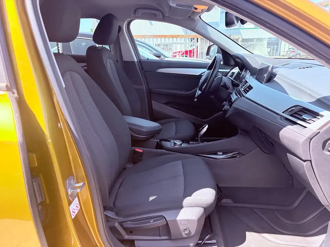 BMW X2 - Thumbnail 5