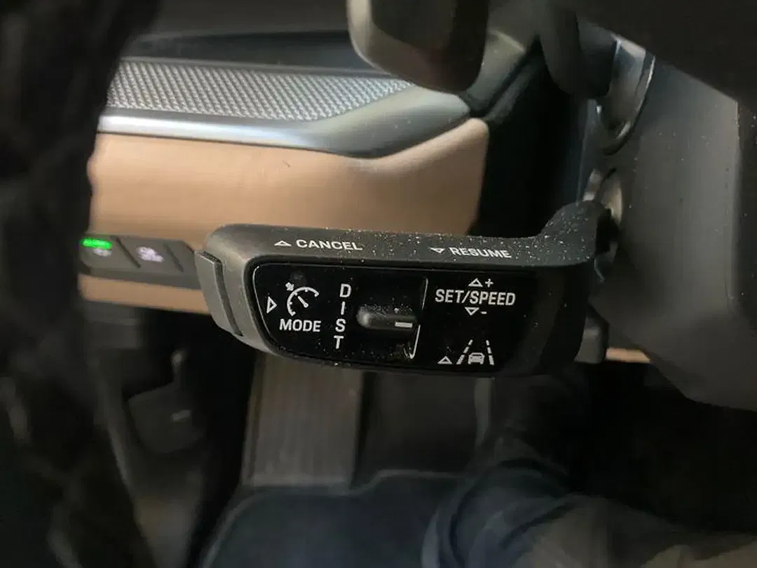 Porsche Cayenne - Thumbnail 8