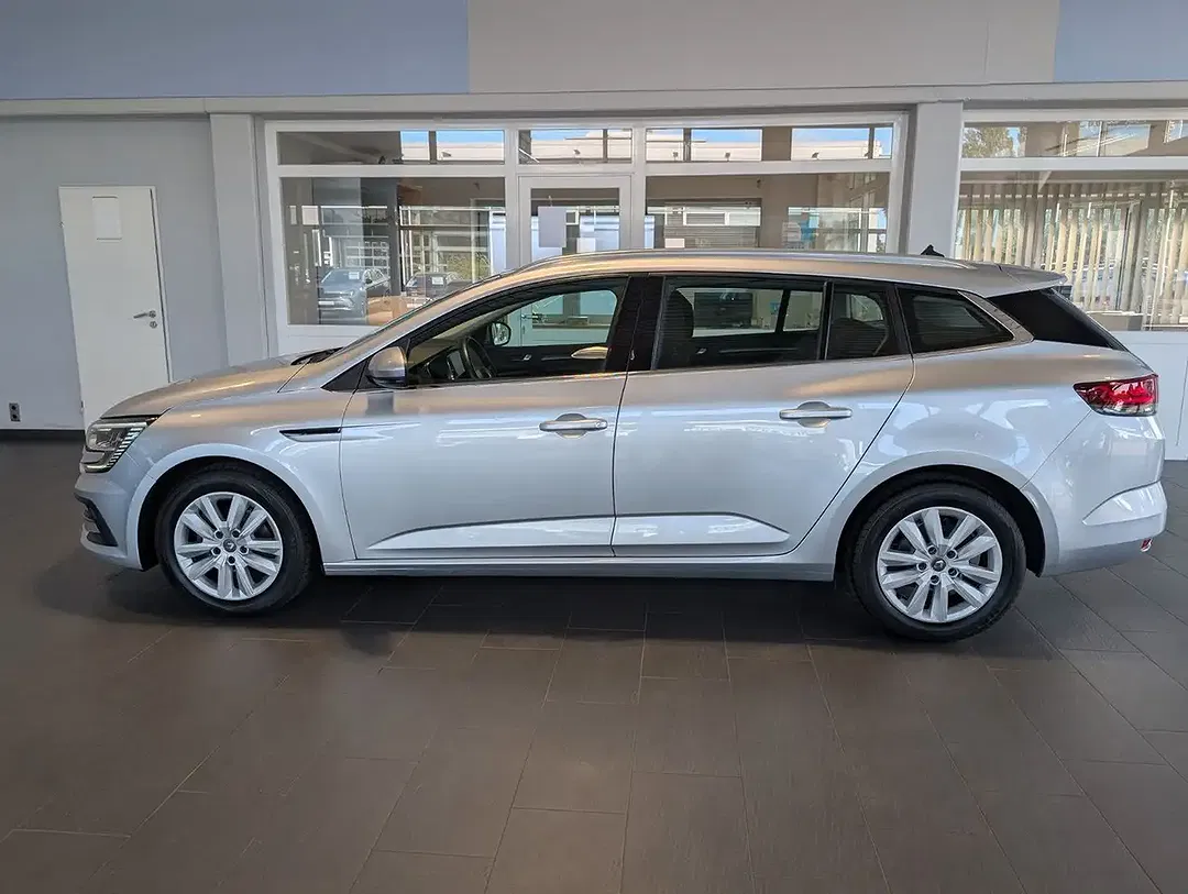 Renault Megane - Thumbnail 6