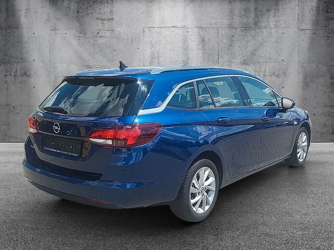 Opel Astra - Thumbnail 4