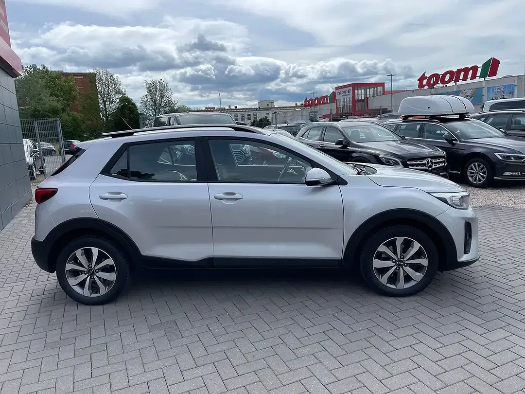 Kia Stonic - Thumbnail 4