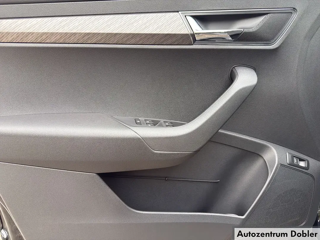 Skoda Karoq - Thumbnail 11