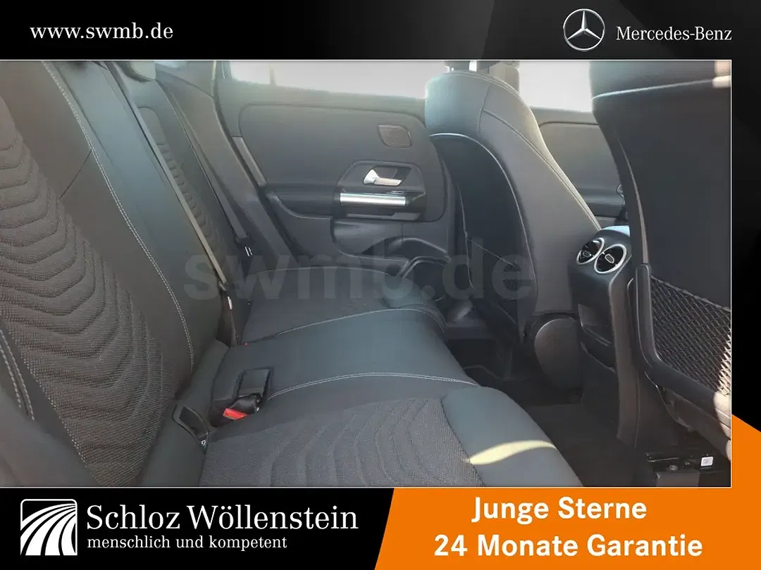 Mercedes-Benz GLA 200 - Thumbnail 9