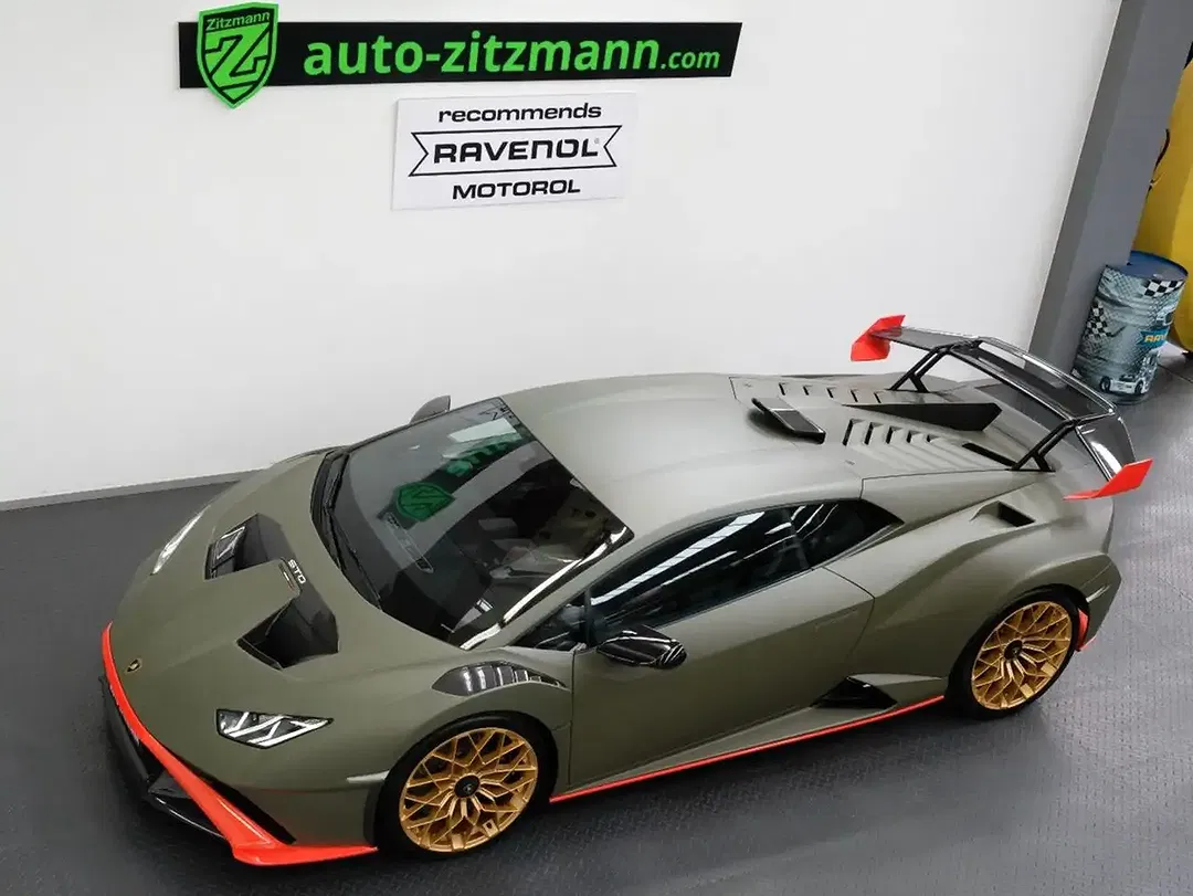 Lamborghini Huracán - Thumbnail 1