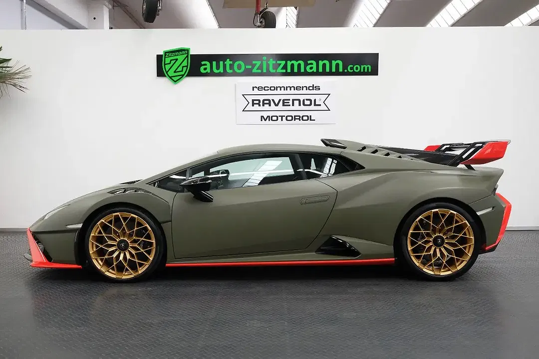 Lamborghini Huracán - Thumbnail 4