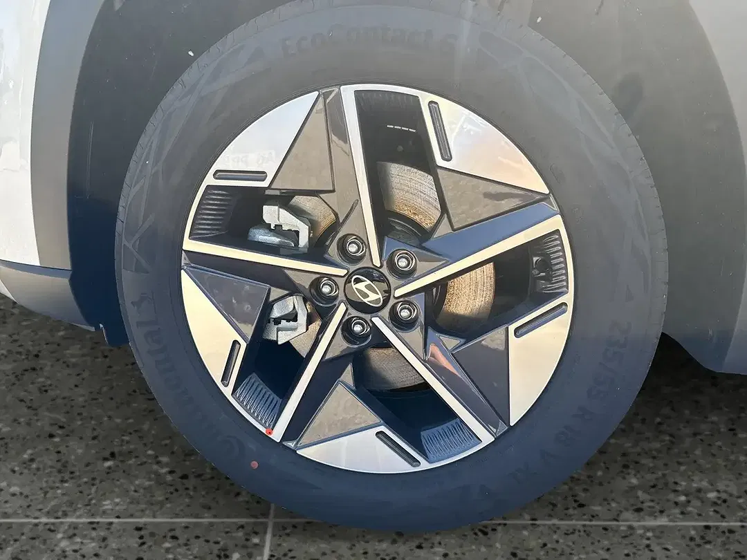 Hyundai TUCSON - Thumbnail 6