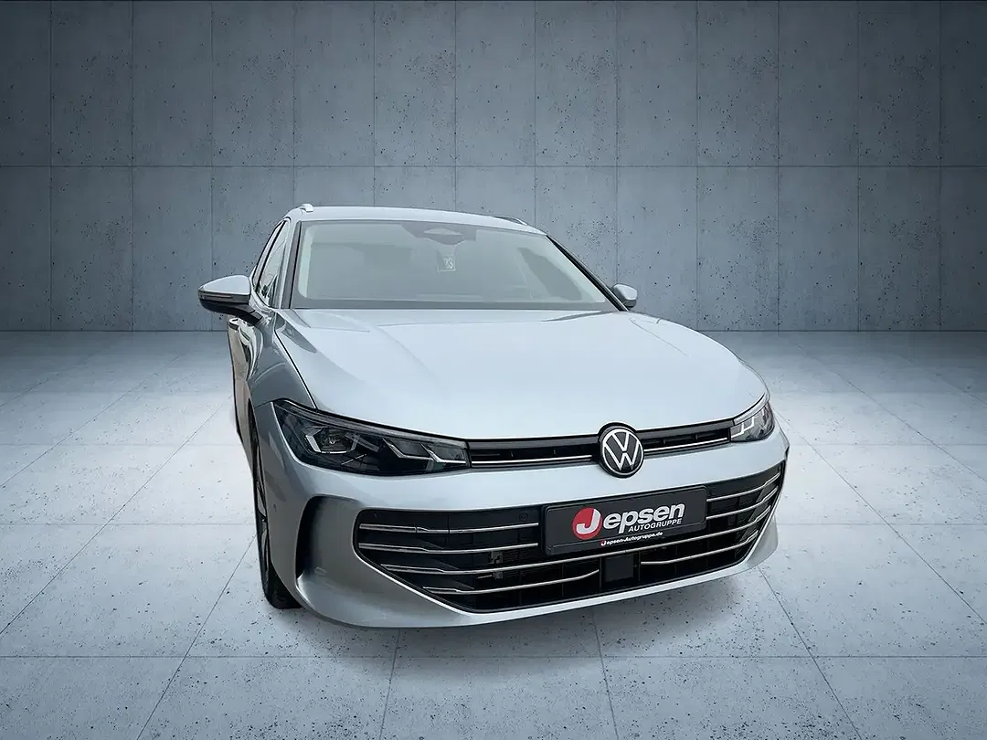 Volkswagen Passat - Thumbnail 9