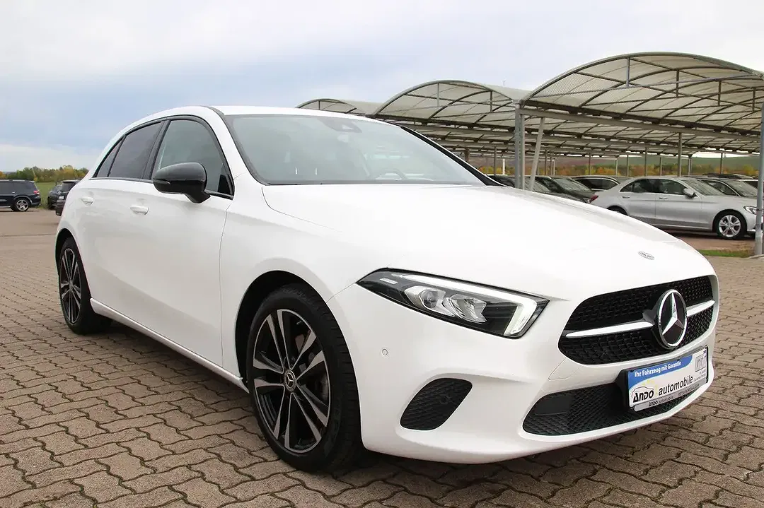 Mercedes-Benz A 200 - Thumbnail 3