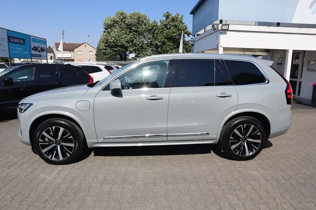 Volvo XC90 - Thumbnail 7