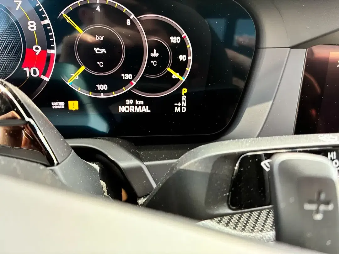Porsche 911 - Thumbnail 10