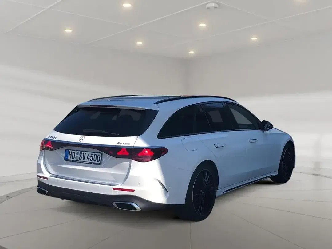 Mercedes-Benz E 450 - Thumbnail 2