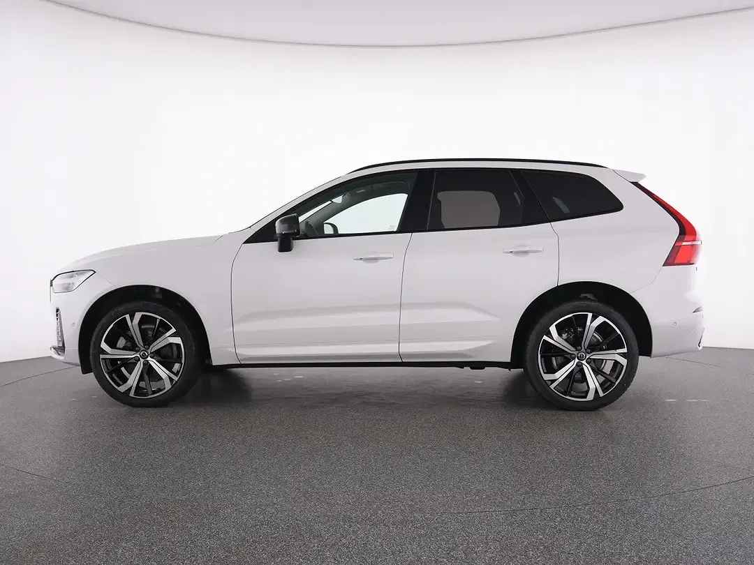 Volvo XC60 - Thumbnail 10