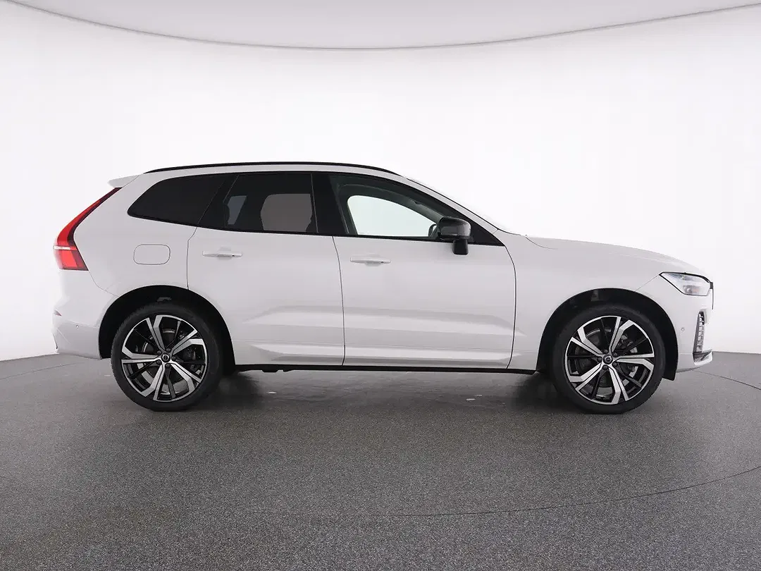 Volvo XC60 - Thumbnail 11