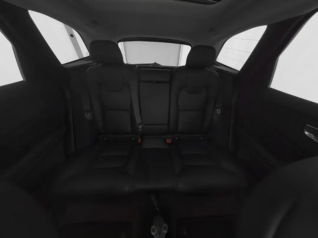 Volvo XC60 - Thumbnail 5
