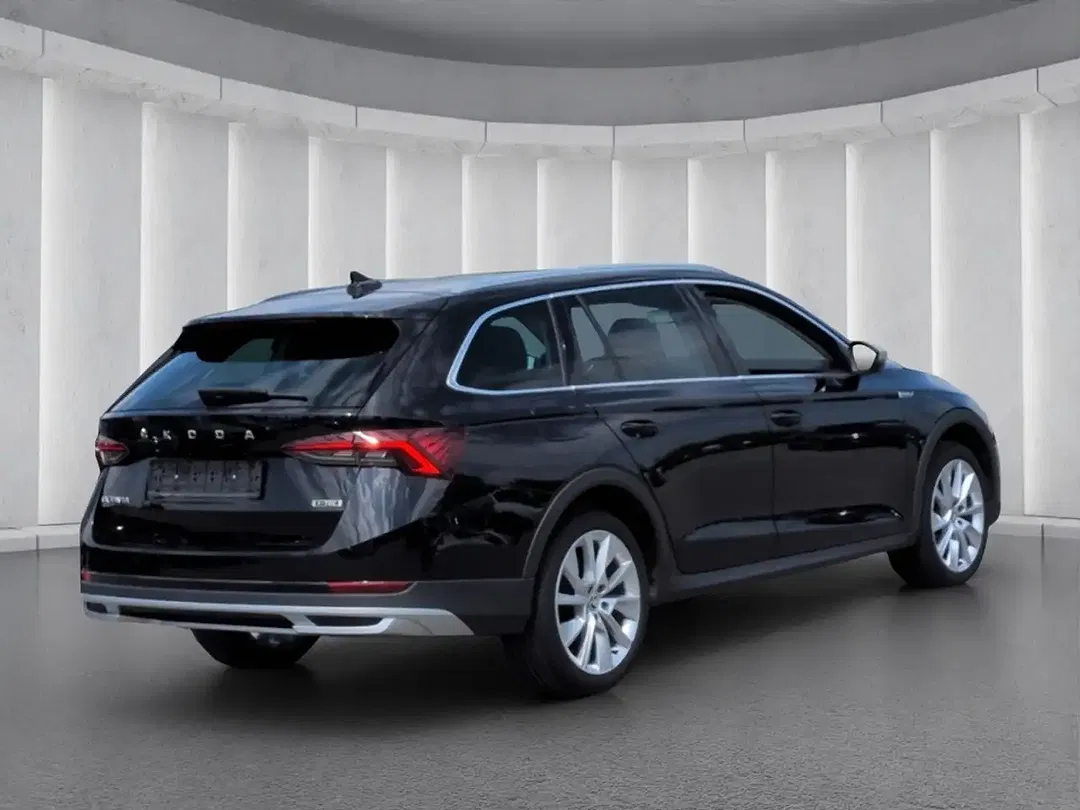 Skoda Octavia - Thumbnail 3