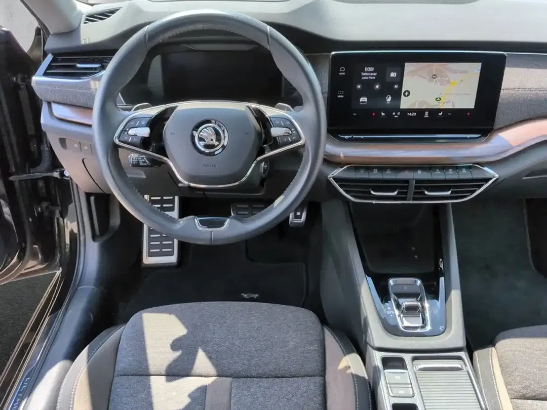 Skoda Octavia - Thumbnail 5