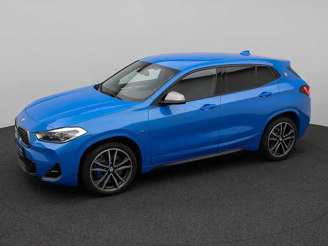 BMW X2 M - Thumbnail 11