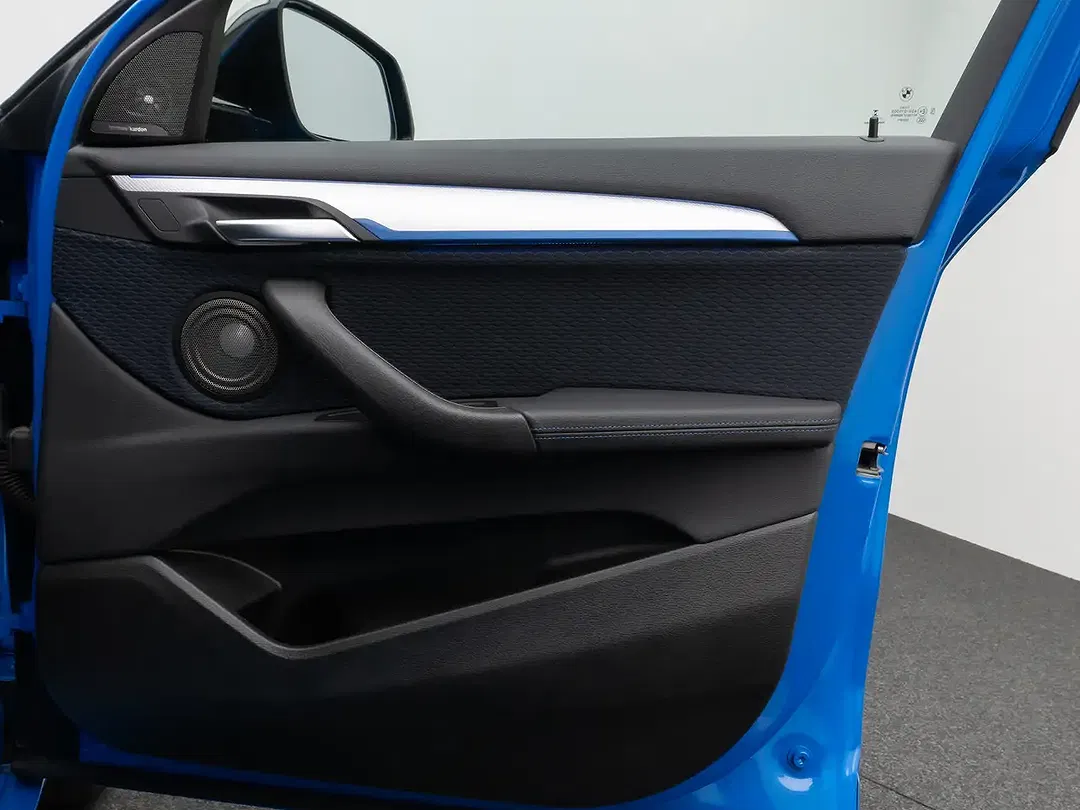 BMW X2 M - Thumbnail 28