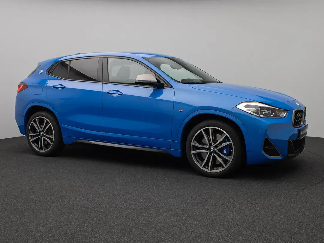 BMW X2 M - Thumbnail 3