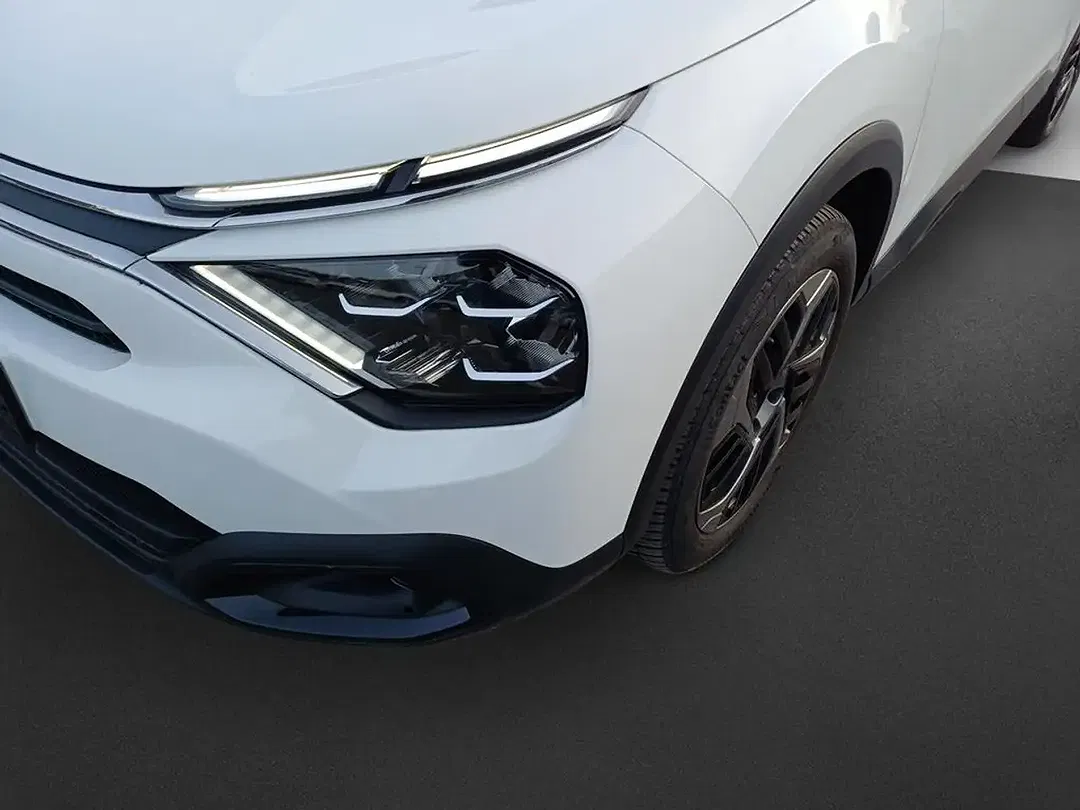 Citroen C4 - Thumbnail 8