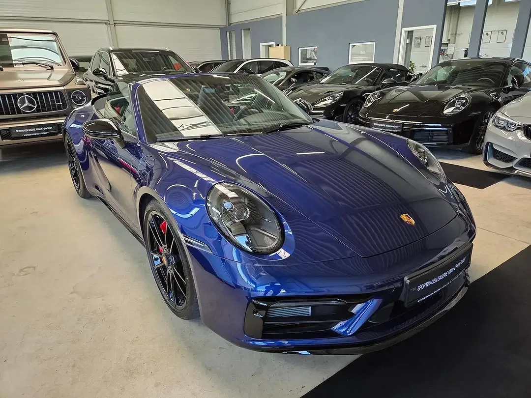Porsche 911 - Thumbnail 7