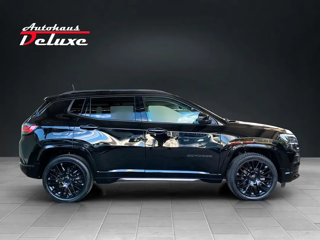 Jeep Compass - Thumbnail 8