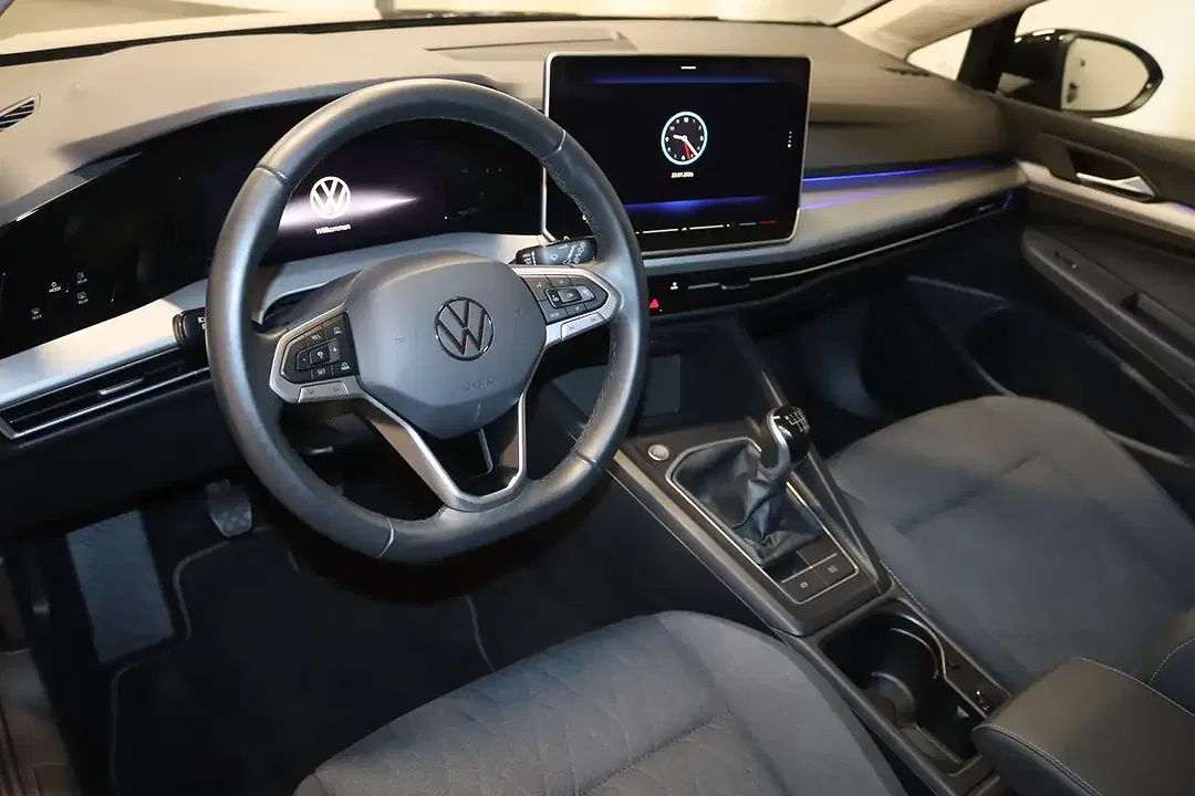 Volkswagen Golf - Thumbnail 9