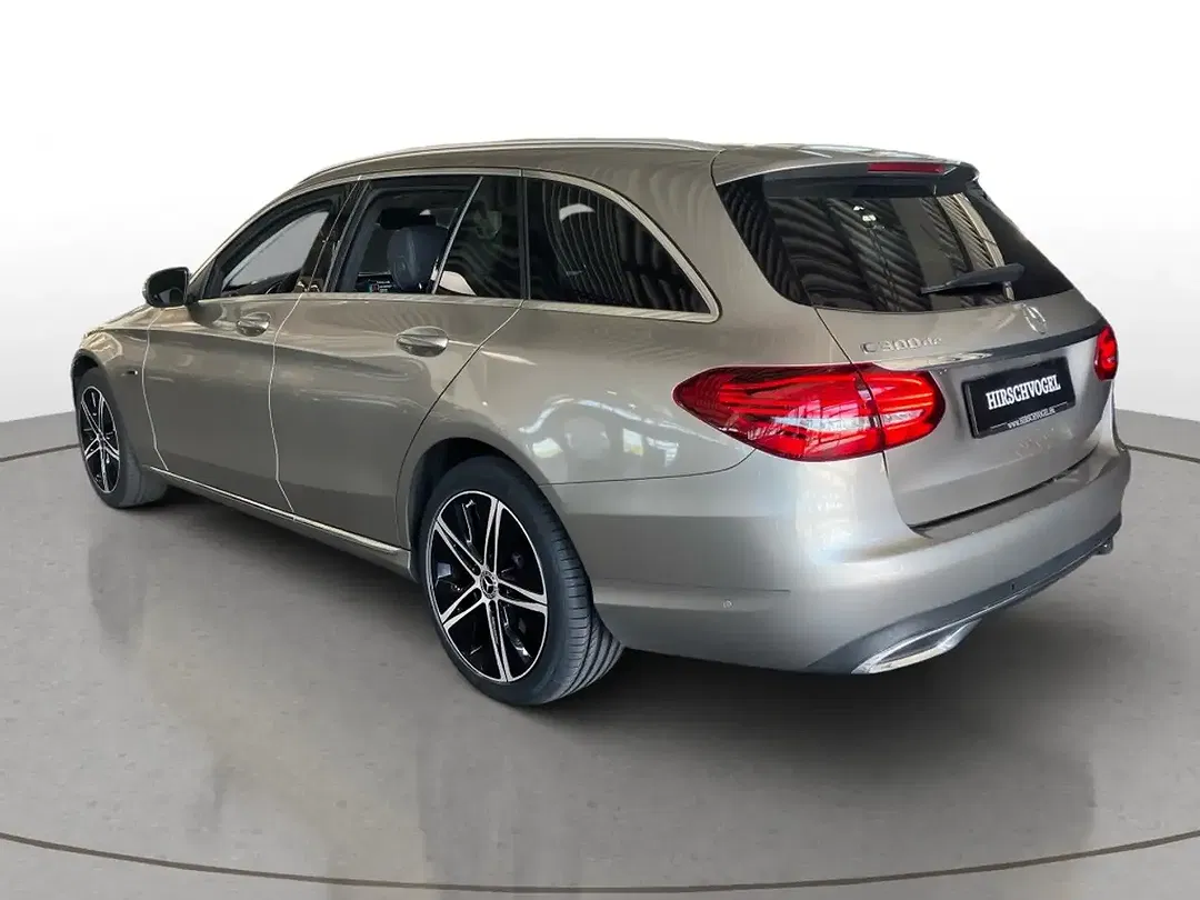 Mercedes-Benz C 300 - Thumbnail 4