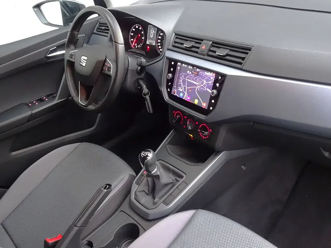 SEAT Arona - Thumbnail 14